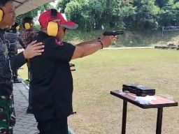AWS Dirikan Shooting Club Wartawan Wajib Mencoba
