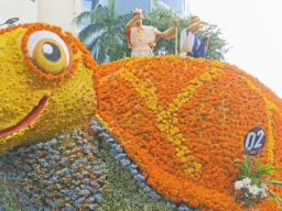 Hut Surabaya Ke 731, Jutaan Masyarakat Menyaksikan Surabaya Vaganza