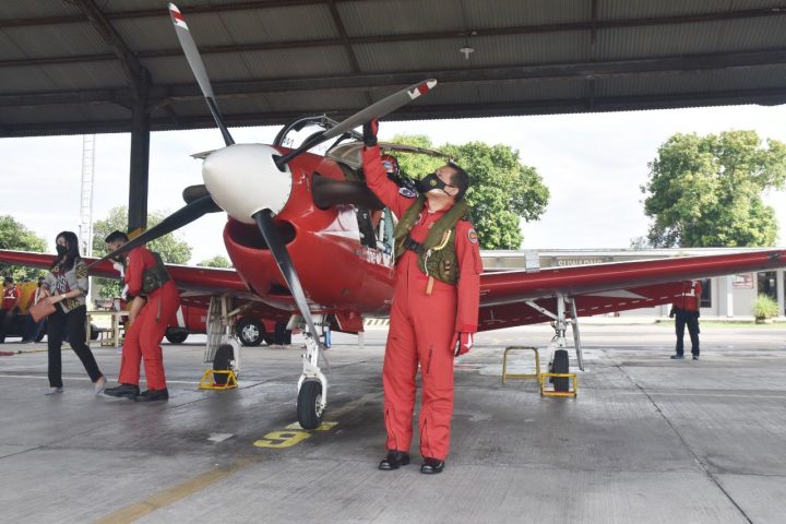 Tim aerobatik TNI AU Meriahkan Perhelatan World Superbike (WSBK) 2021