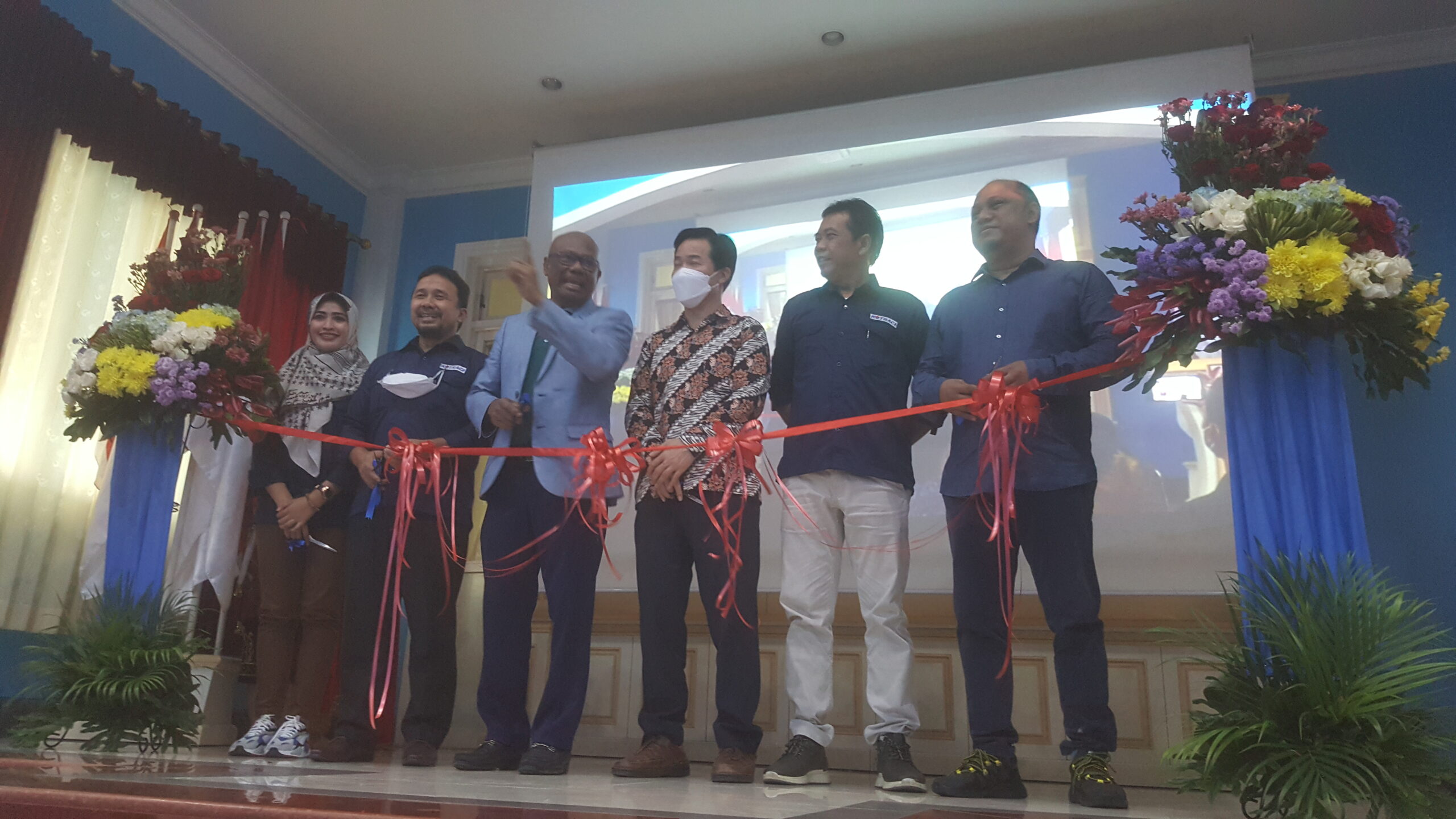 PT Kotrack Mitra Utama Siap Penuhi Pasar Alat Berat Di Indonesia