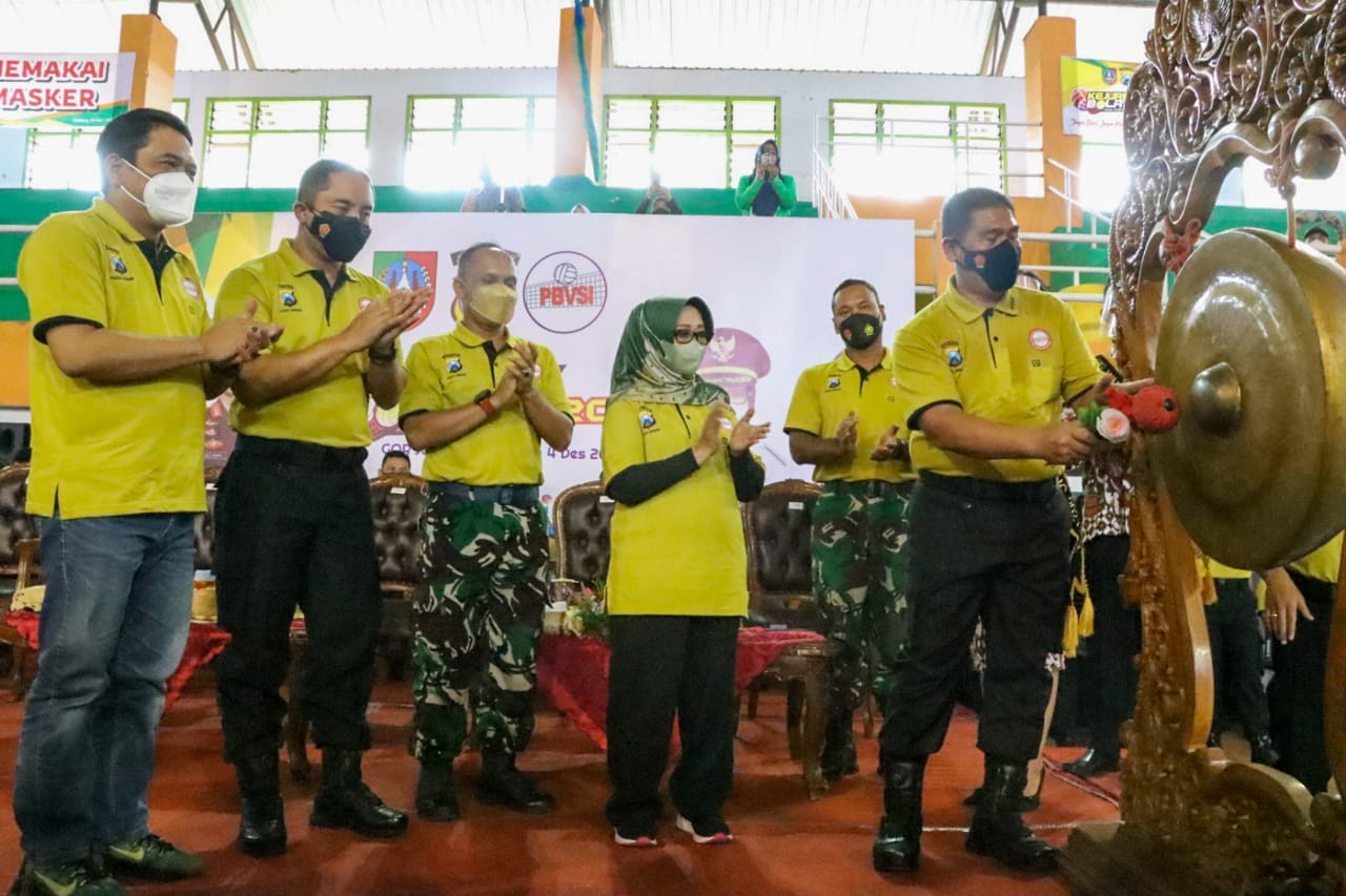 KejurProv Bola Voli U-17 Dibuka Wakapolda Jatim