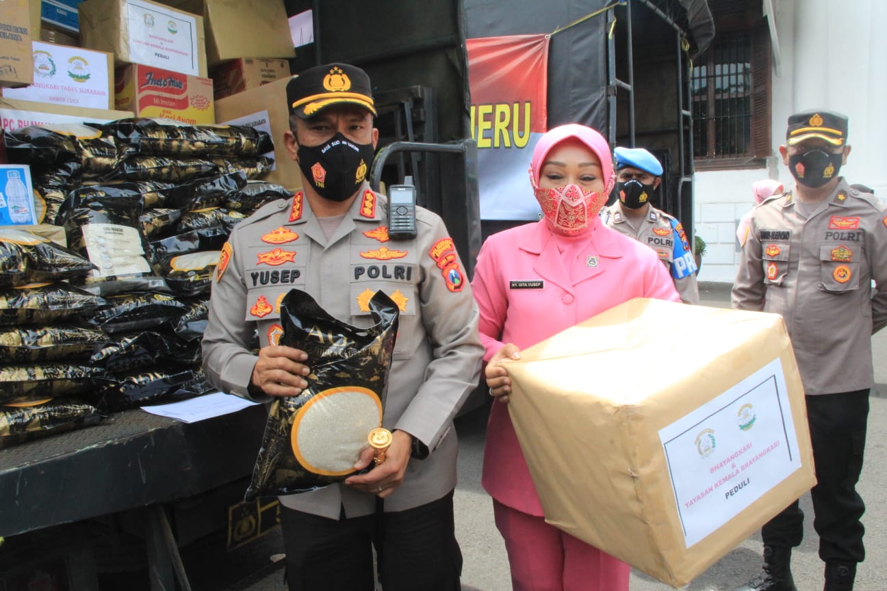 Surabaya Peduli Korban Erupsi Gunung Semeru, Polrestabes Surabaya Kembali Kirimkan Bantuan Ke Lumajang