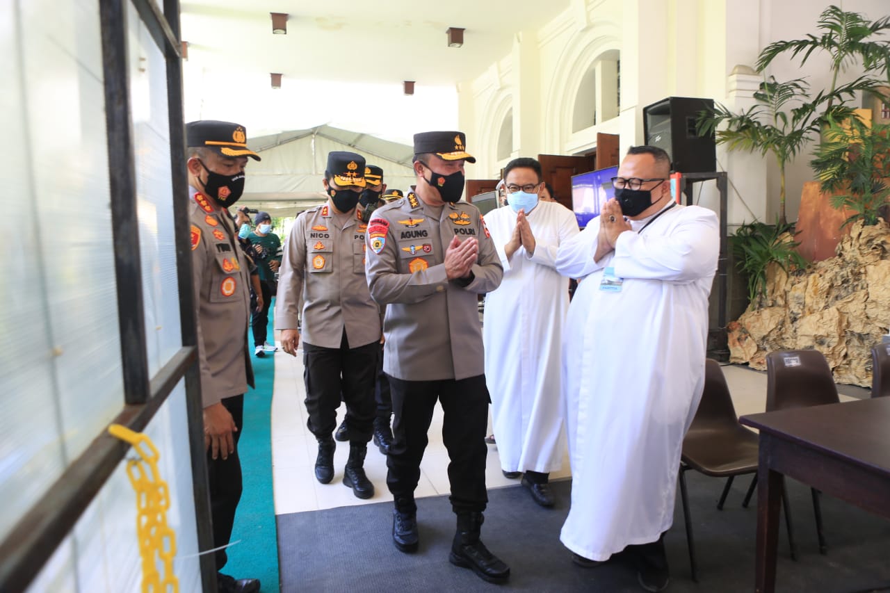 Irwasum Polri Cek Prokes serta Pengamanan di Tempat Ibadah dan Stasiun
