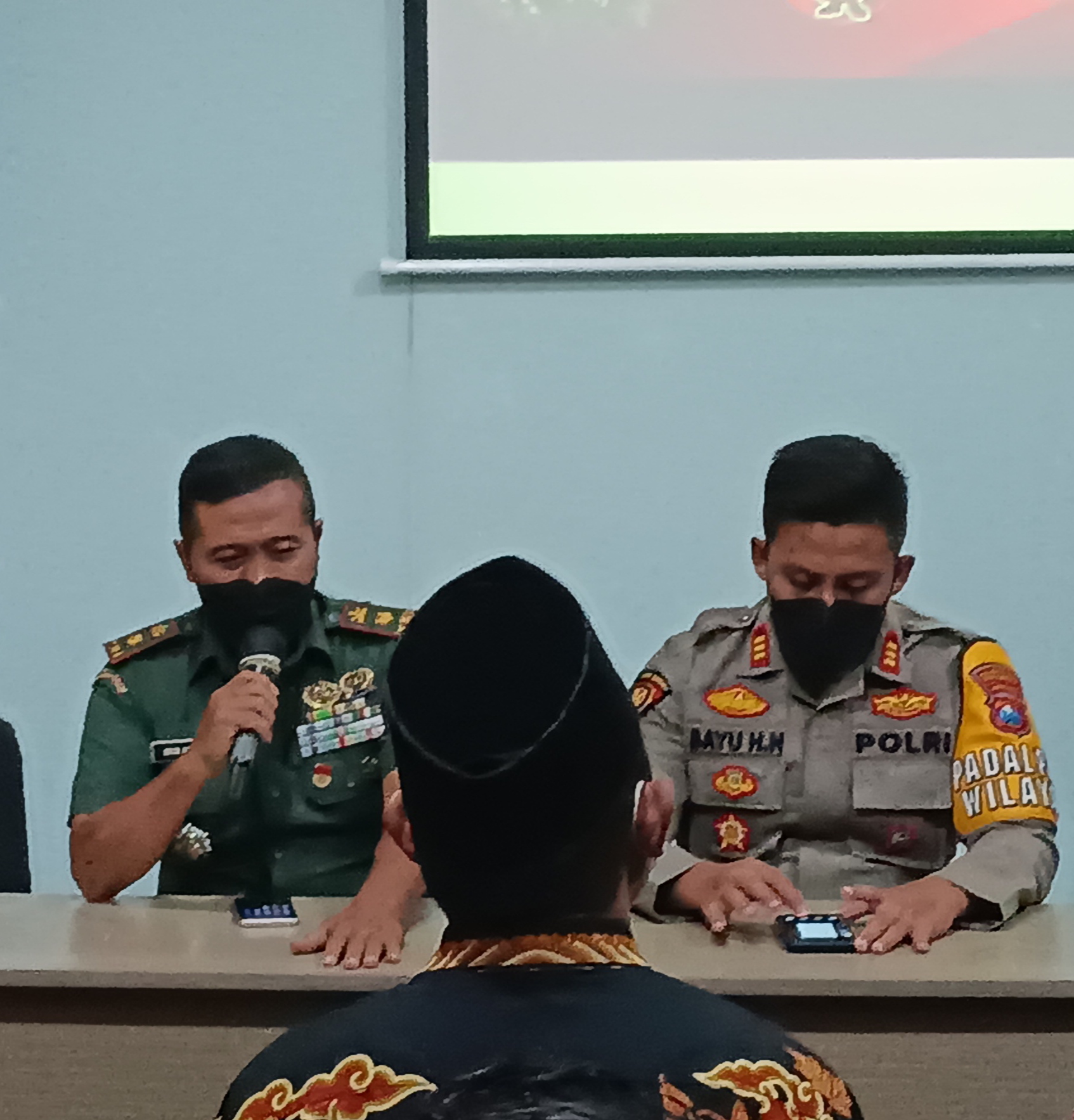 Resimen Yudha Putra Persiapkan PAM NATARU 2022-2023 Bersama Pembina Koramil 0832/07 Wonocolo