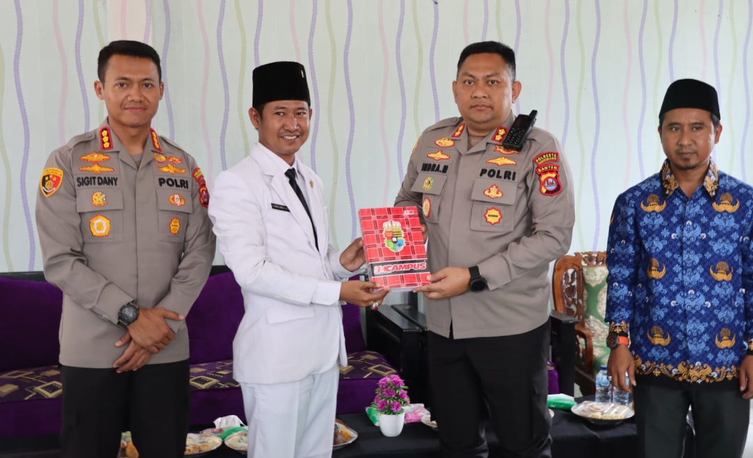 Kapolresta Tangerang Pimpin Baksos di Ponpes Ar Rohim