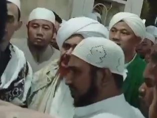 Momen Istimewa, Habib Umar bin Hafidz Kunjungi Indonesia