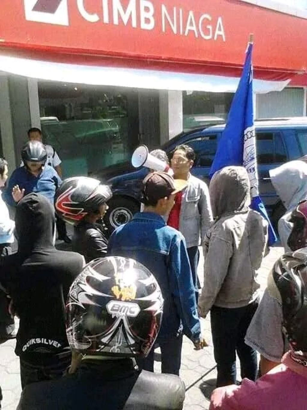 MAPEKKAT Tuntut Pecat PNS Pesta Narkoba Di Cafe JW Kalibokor