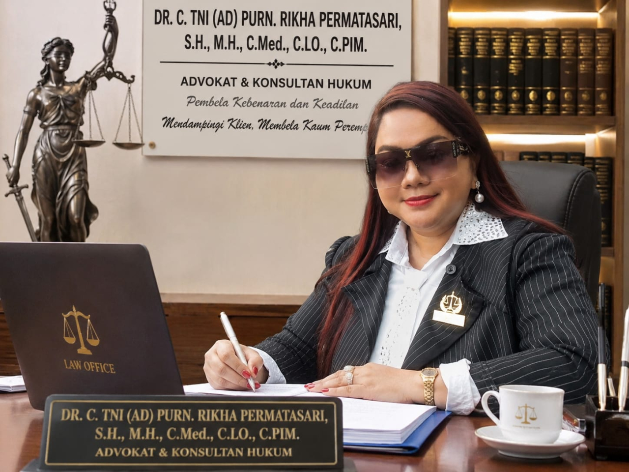 Resmi Dilantik, Rikha Permatasari Bawa Misi Perkuat Integritas Advokat Mojokerto Raya